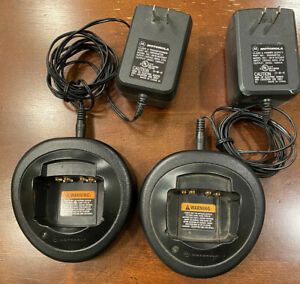 MOTOROLA  HTN9000B CHARGER With AC Adapter
