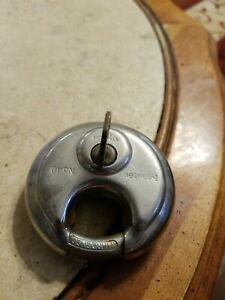 Master Disc Lock No.40 Heavy Duty Hardened Shackle, Padlock Self Storage Outdoor