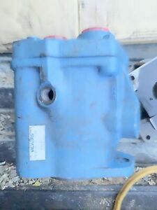 Vickers PVB20RS20CM11 Hydraulic Pump
