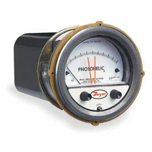 DWYER INSTRUMENTS A3301 Pressure Gauge,0.5 In to 0 to 0.5 In H2O