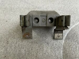 (USED) Anchor Meter Socket Porcelain Repair Kit  100 To 200 Amps.