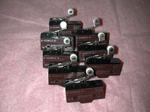 Lot of 4 new omron x-10gw22-b micro switch short roller lever 10a 125/250/50 vdc for sale