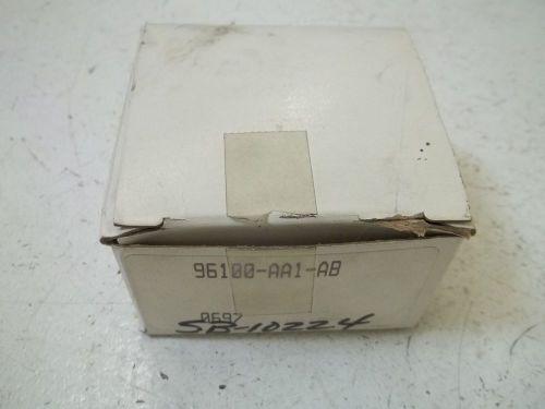 BARKSDALE 96100-AA1-AB PRESSURE SWITCH *NEW IN A  BOX*