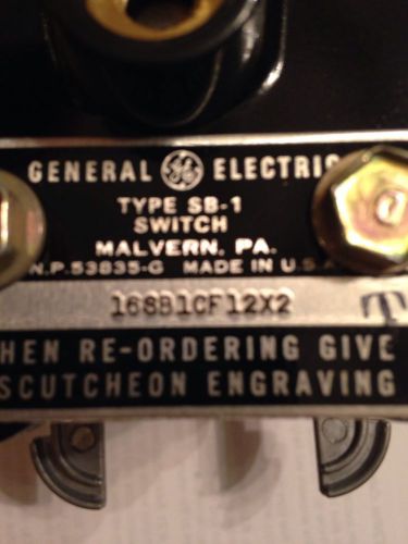 General Electric Control Switch Type SB-1 16SB1CF12X2  (Box of three)