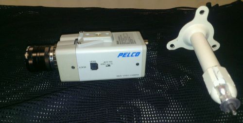 Pelco MC3810-2 B/W security Camera, with Rainbow H6mm 1:1.2 lens &amp; Panavise