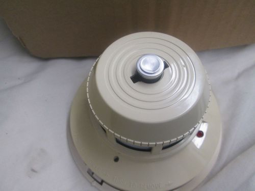 Used system sensor 2412th smoke and heat detector for sale