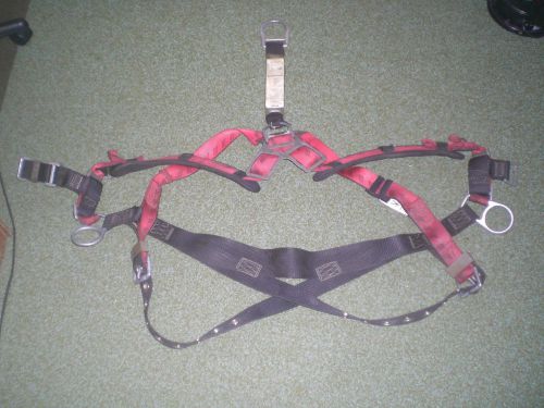 MSA TechnaCurve safety climbing harness