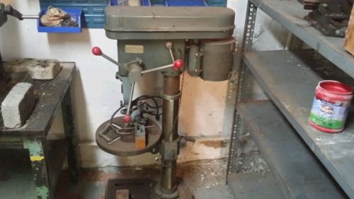 Duracraft 5- Speed bench drill press model DP - 514