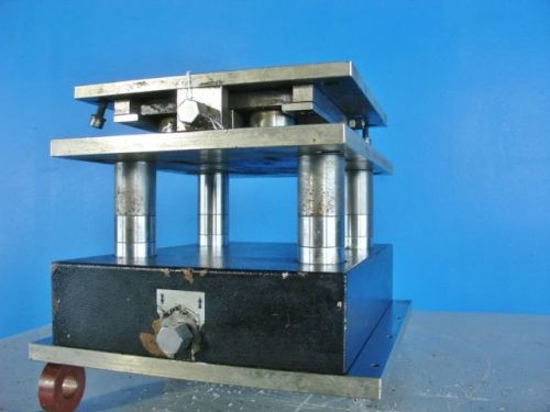 Crimping press double quick release tool holder or die holder for sale