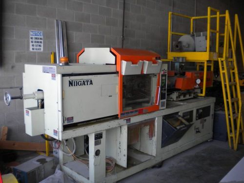 Niigata Injection Molding Machine, 85 Ton, NE85UA