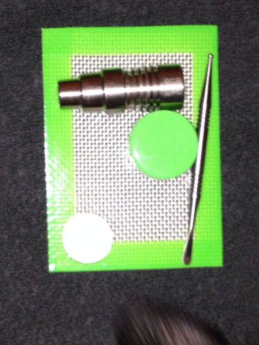 Domeless 18/14 Male AND Female G2 Titanium Nail Tool Silicone Mat &amp; Jar 710