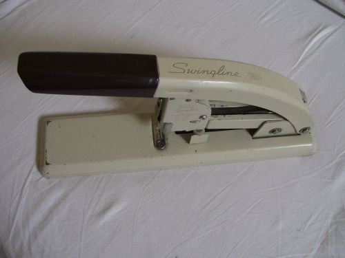 WORKS! SWINGLINE 113 STAPLER HEAVY DUTY STRONG ARM Uses No 13 Staples GUC