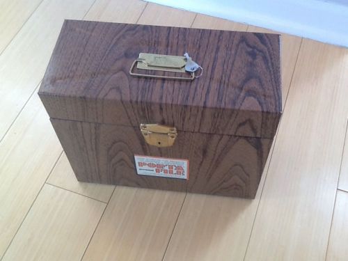 Vintage Ballonoff Metal Woodgrain Personal Porta File with Key