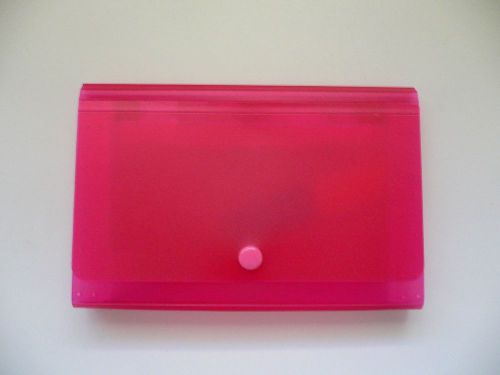REDDISH PINK 8-Pocket Expandable Coupon Holder Organizer w/Snap Button Closure