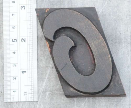 letter &#034;O&#034; fancy letterpress wood block wonderful patina alphabet old vintage
