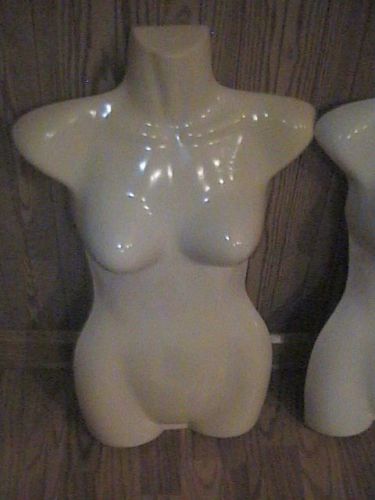 New 8 Flesh Female Torso Mannequin Forms (SM-MD) w/Hook Hanger Woman&#039;s Clothing