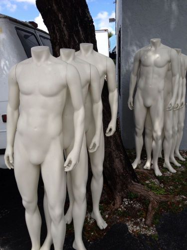 LOT/10 FUSION SPECIALITIES MALE HEADLESS FULL BODY MANNEQUIN WITH MAGNETIC ARMS