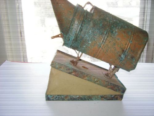 ANTIQUE COUNTRY DECOR, COPPER BEE HIVE SMOKER LEATHER BELLOWS