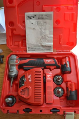 Milwaukee Uponor Pro PEX expansion tool kit 2432-82