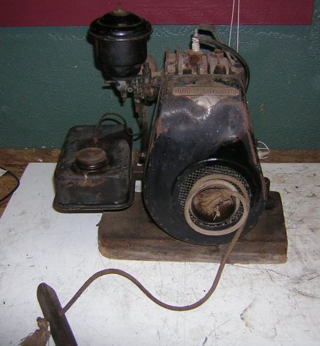 Briggs &amp; Stratton Model 6S Engine