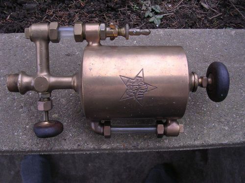 Vintage 1 Quart Brass Oiler Powell Boson..NICE