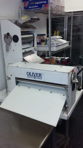 Oliver products dough moulder / roller. Excellent shape!