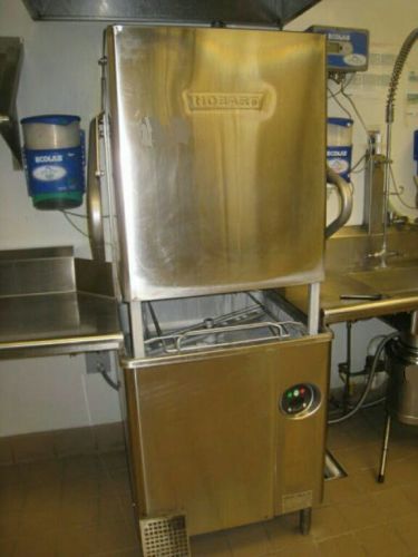 HOBART AM15T COMMERCIAL KITCHEN DISHWASHER w/ STAINLESS RETURNS w/ SINK
