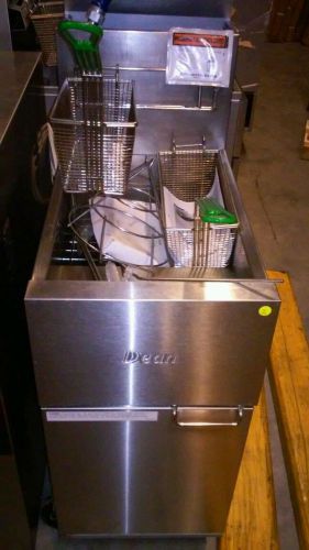 Used restaurant equipment- fryer 43 lbs- dean model sr42g-slct- natural gas for sale
