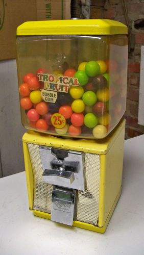 Vintage Curtis Gumball 25 cent Vending Machine NO KEY Works Parts or Repair