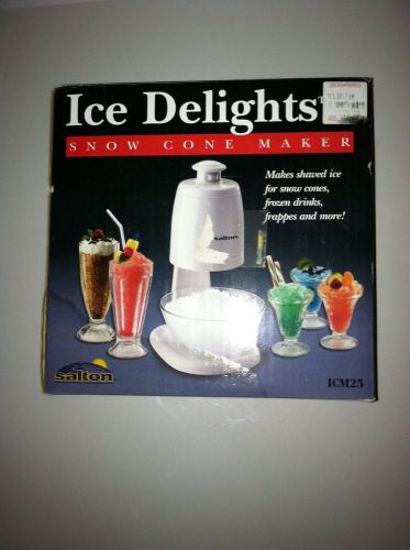 Ice Delights Snow Cone Maker by Salton- New, in original package!