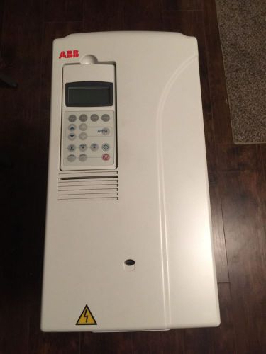 ABB ACS800-U1-0030-5+p901 30HP AC VFD