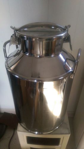 Stainless steel milk can with locking lid - large 10 gallon capacity -nr for sale