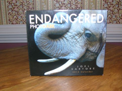 2015 Desk Calendar Endangered Photo Ark Joel Sartore Sellers Publishing