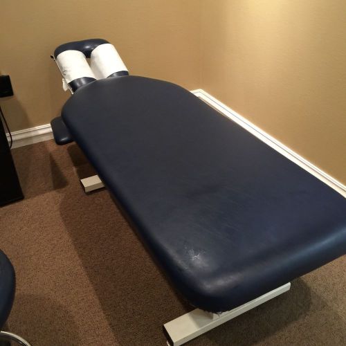 Chiropractic Adjusting Table