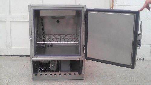Jewett refrigerator  refrigerator fridge freezer  model ucf5b lab for sale