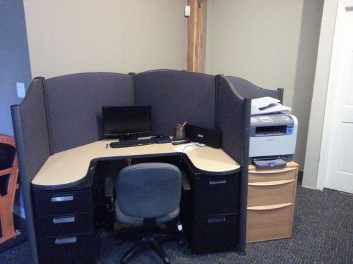 Large high quality office cubicles for sale