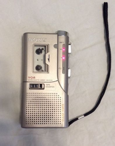 Sony M-635VK VOR Clear Voice Operated Battery Powered MicroCassette Recorder