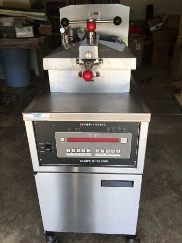 Electric 208v/3ph  henny penny pressure fryer pfe 500 computron 8000 for sale