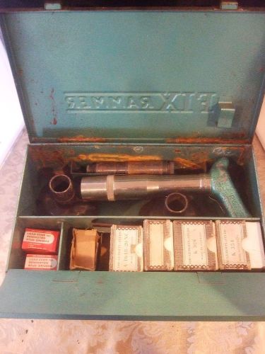 Vintage Fix-Rammer Fix Rammer Powder Actuated Tool Concrete Nail Untested AS IS