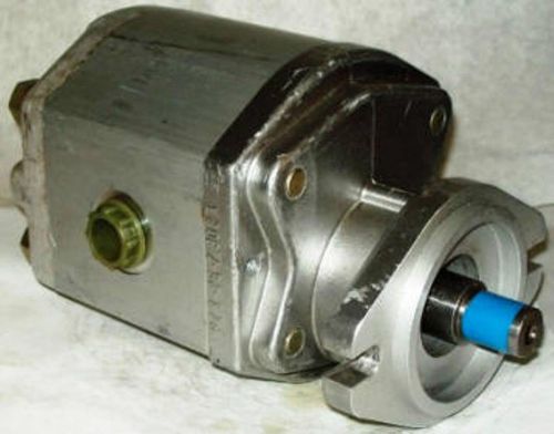 Hydreco Magna   Aluminum Gear Pump HMP3 III 20/20-24A2