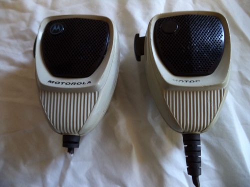 2 motorola microphones hmn1080a