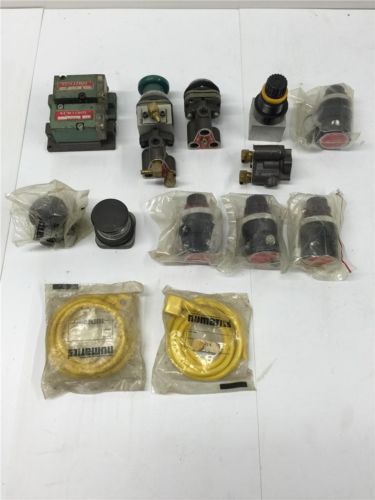 Pneumatic Numatrol Dynamco Control Valve Button Switch Starter Lot RA7-0101