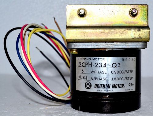ORIENTAL MOTOR STEPPING MOTOR 2 CPH-234~Q3, 6 V/PHASE, 0.85 A/PHASE