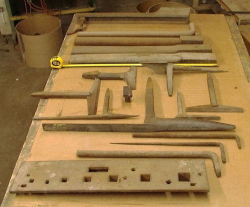 16 Anvils With Mounting Plate. Tinsmithing, Blacksmithing &amp; Sheet Metal Tool