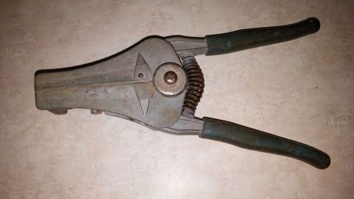 Vintage IDEAL Industries Inc. Stripmaster Automatic Wire Strippers USA Made