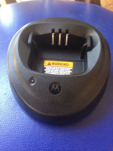 Motorola WPLN4137BR Charger For CP200XLS No Power Supply