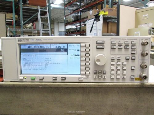 HP ESG-1000A E4400A Signal Generator 250kHz-1GHz 136dBm-20dBm *With Manuals*
