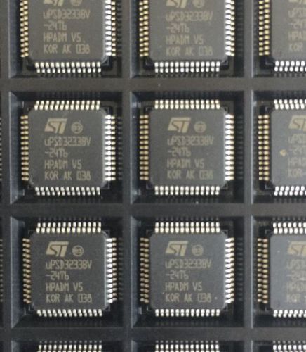 250 Lot ST  microcontroller UPSD3233BV-24T1