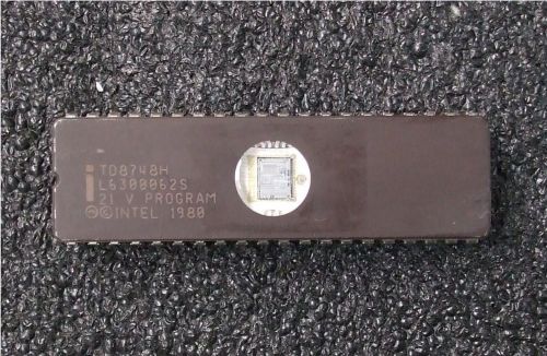 Quantity 1 - intel td8748h uv erasable 40 pin ceramic dip 8 bit microprocessor for sale
