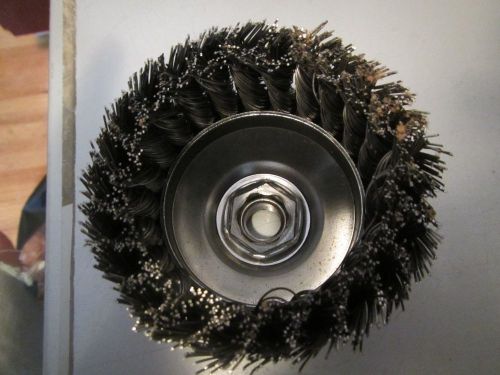 New weiler  4&#034; knot wire cup brush, threaded arbor, 5/8-11 for sale